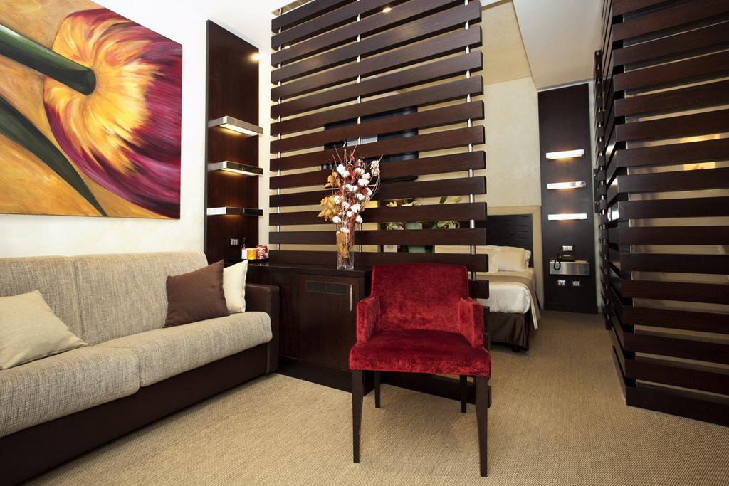 Отель Les Fleurs Luxury House Рим Экстерьер фото