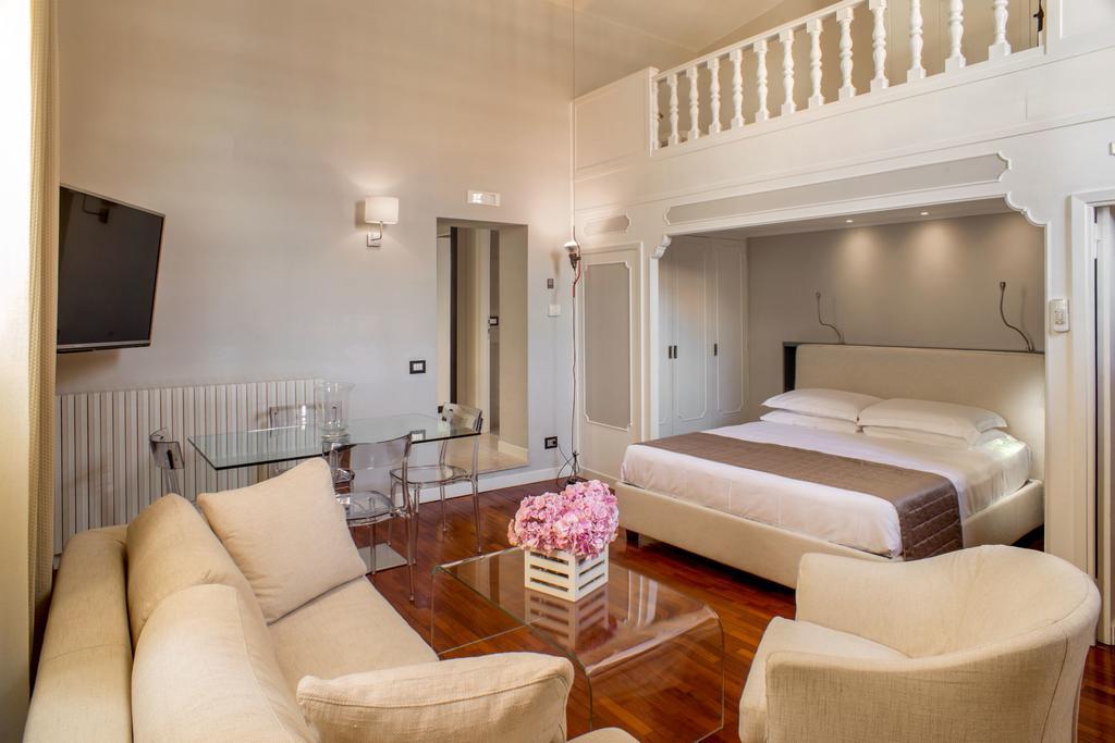 Отель Les Fleurs Luxury House Рим Экстерьер фото