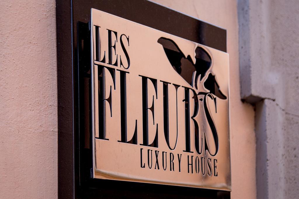 Отель Les Fleurs Luxury House Рим Экстерьер фото